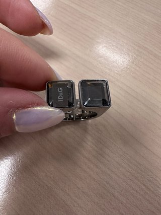 Anillo D&G Acero Cristales Negros y Plateado