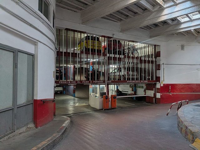 Garaje en venta en Sant Francesc en Valencia - Imagen 2