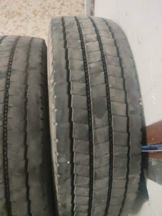 Neumáticos Michelin con vida útil 205/75/17,5