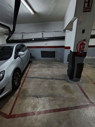 Garaje en venta en Centre en Santa Coloma de Gramanet