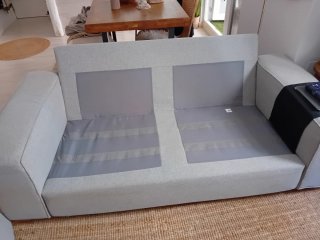 Sofá de 2 plazas tela beige/gris