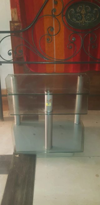 Mesa de cristal para TV