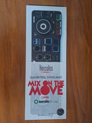 Controladora DJ Hercules Starlight Negra