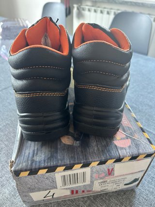 Scarpe antinfortunistiche Virium nere e arancioni