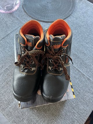 Scarpe antinfortunistiche Virium nere e arancioni