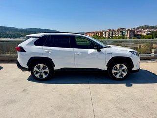 Toyota RAV4 2021