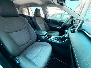 Toyota RAV4 2021
