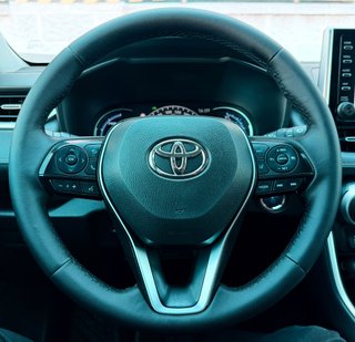 Toyota RAV4 2021