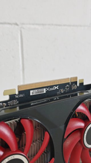 Tarjeta gráfica RX 560 P45V RX 4GB GDDR5