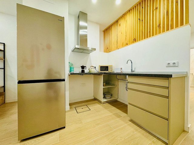 Estudio en alquiler en Safranar en Valencia - Imagen 4