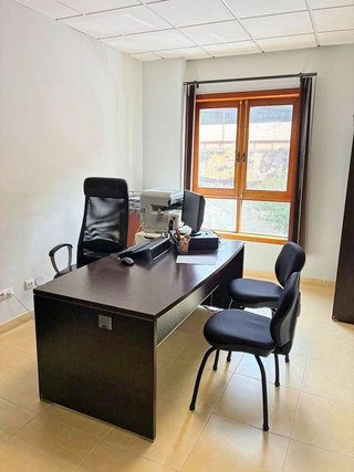 Oficina en venta en Playa Jardín en Puerto de la Cruz