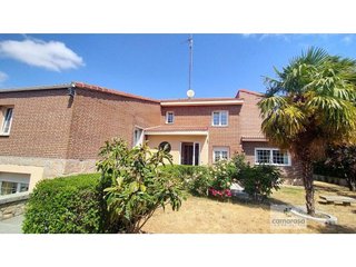 Chalet en venta en Hervencias en Ávila