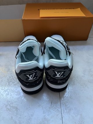 Zapatillas Louis Vuitton Trainer Talla 41 Negras