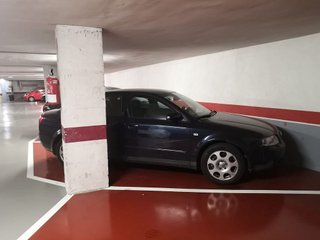 Garaje en venta en El Guinardó en Barcelona
