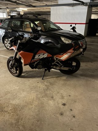 KTM 950 SM Supermoto Naranja