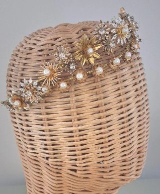 Tocado Novia Tiara Oro y Perlas
