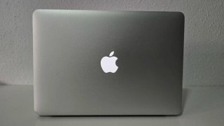Apple MacBook Air 13 2015 Intel i5 8GB SSD 256GB