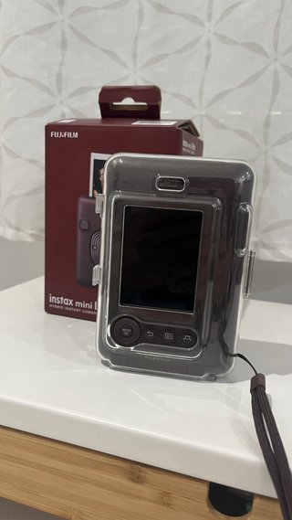 Instax Mini Liplay con Funda Transparente