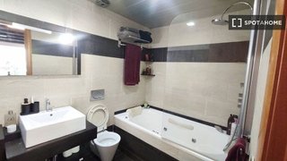 Piso en alquiler en Singuerlín - Can Franquesa - Les Oliveres en Santa Coloma de Gramanet