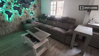 Piso en alquiler en Singuerlín - Can Franquesa - Les Oliveres en Santa Coloma de Gramanet