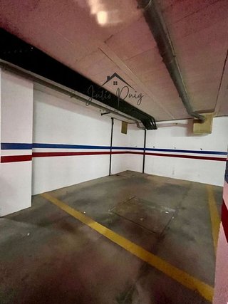 Garaje en venta en Coria del Río