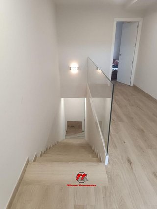 Casa pareada en venta en Velilla de San Antonio