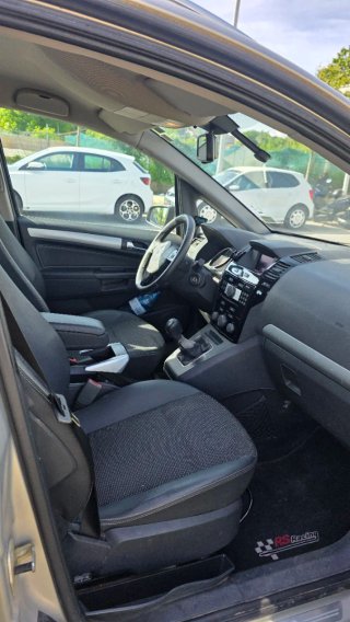 Opel Zafira 2008