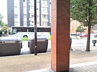 Local comercial en venta en El Polígono en Gijón