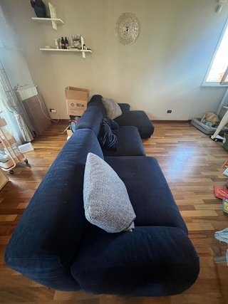 Divano Poliform blu tessuto