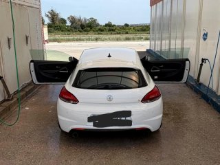 Volkswagen volskwagen  2010