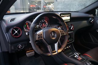 Mercedes-Benz A45 AMG 360CV 2014