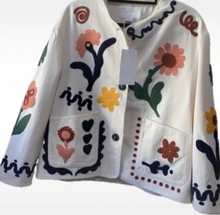 Espectacular y Viral chaqueta bordados ZARA T/XL