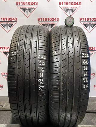 205 60 16 H KUMHO RUEDA AL 90% VIDA UTIL