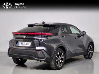 Toyota C-HR 2024