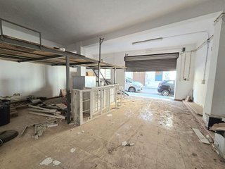 Local comercial en venta en Zona Calle Valencia en Torrent