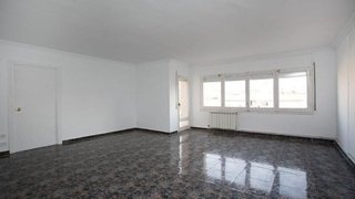 Piso en venta en Centre en Salt
