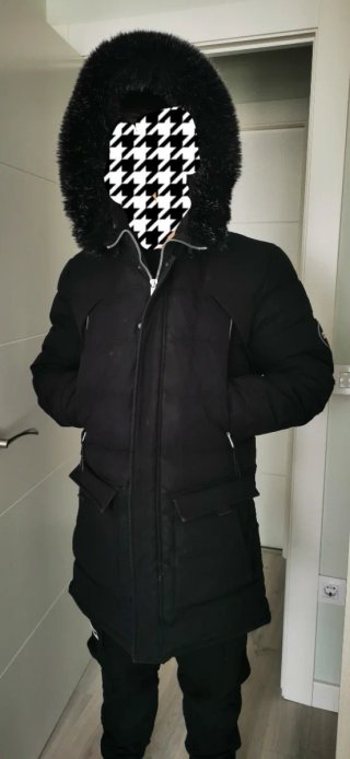 Abrigo acolchado negro hombre