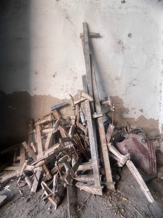 Sargentos de hierro para carpintería