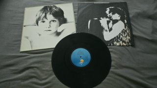 Vinilos U2, un doble lp y dos lp