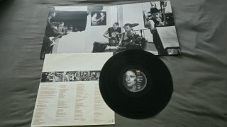 Vinilos U2, un doble lp y dos lp