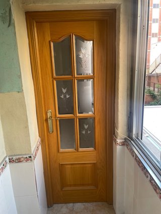 Puerta madera 1,90 x 73 con marco