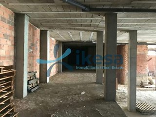 Local comercial en venta en Torre del Campo