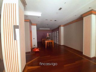 Local comercial en venta en O Berbés - Peniche en Vigo