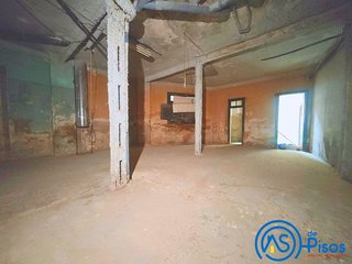 Local comercial en alquiler en La Magdalena en Zaragoza