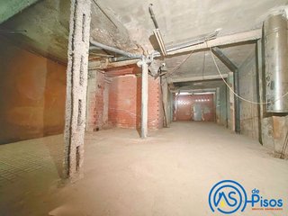 Local comercial en alquiler en La Magdalena en Zaragoza