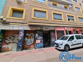Local comercial en alquiler en La Magdalena en Zaragoza