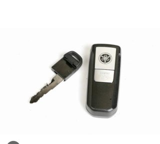 Mando / Llave Tmax