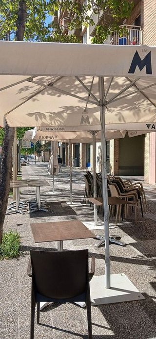 Local comercial en venta en Eixample Nord – La Devesa en Girona