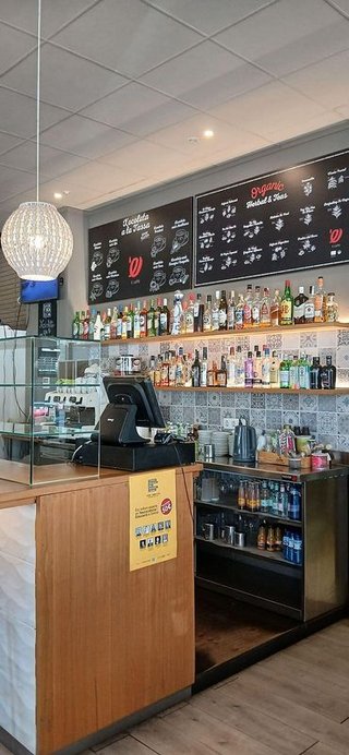 Local comercial en venta en Eixample Nord – La Devesa en Girona
