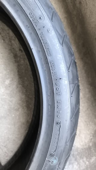 NEUMÁTICO BRIDGESTONE 120/70ZR17 BATTLAX020
